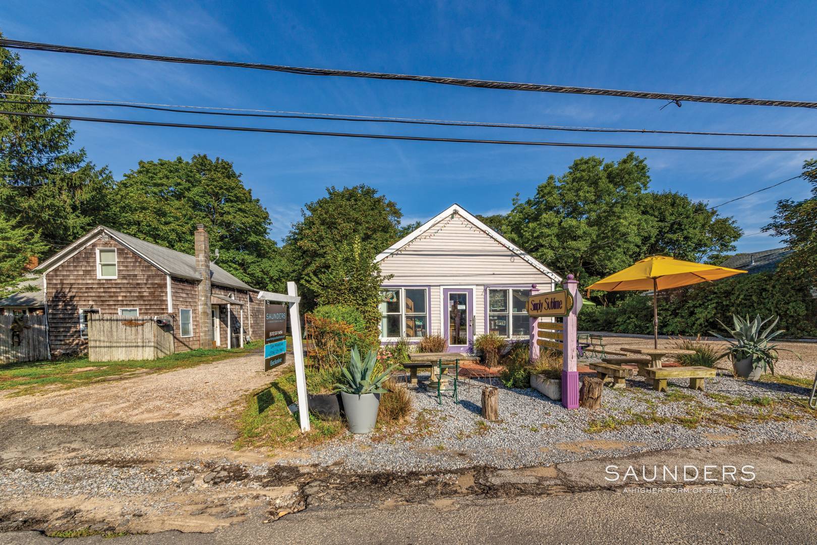 83 Springs Fireplace Road East Hampton Town New York 11937 Single