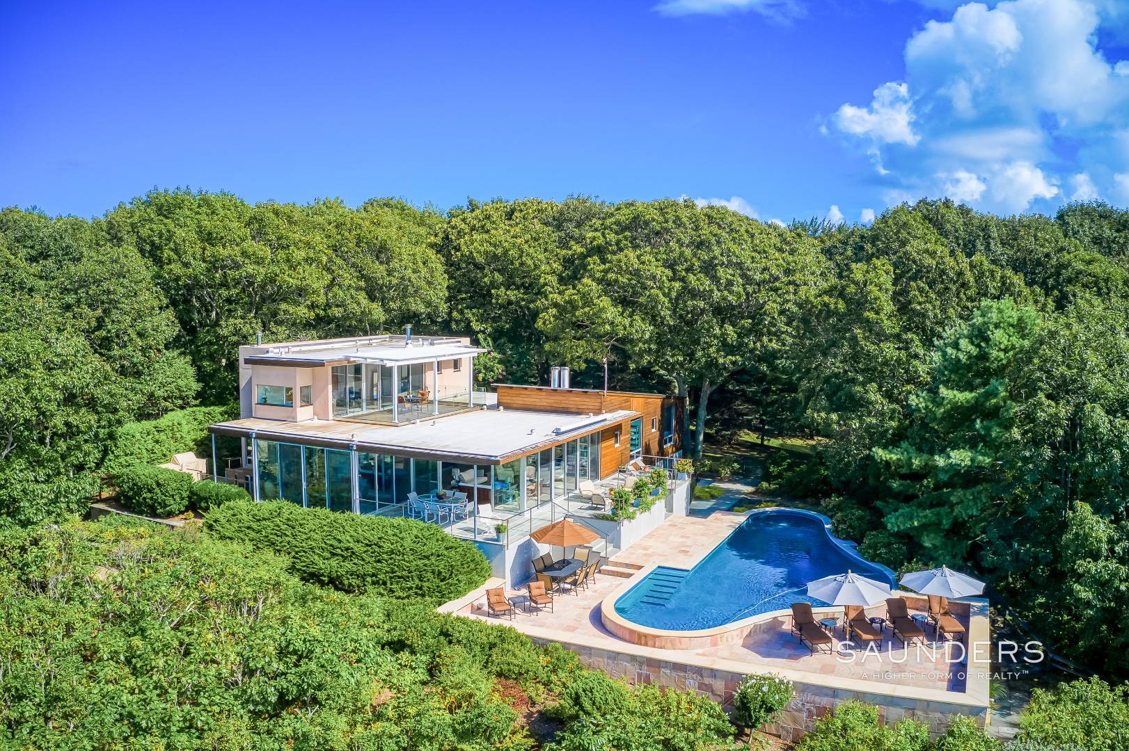 Penelope A. Moore Real Estate Agent Hamptons Real Estate Saunders