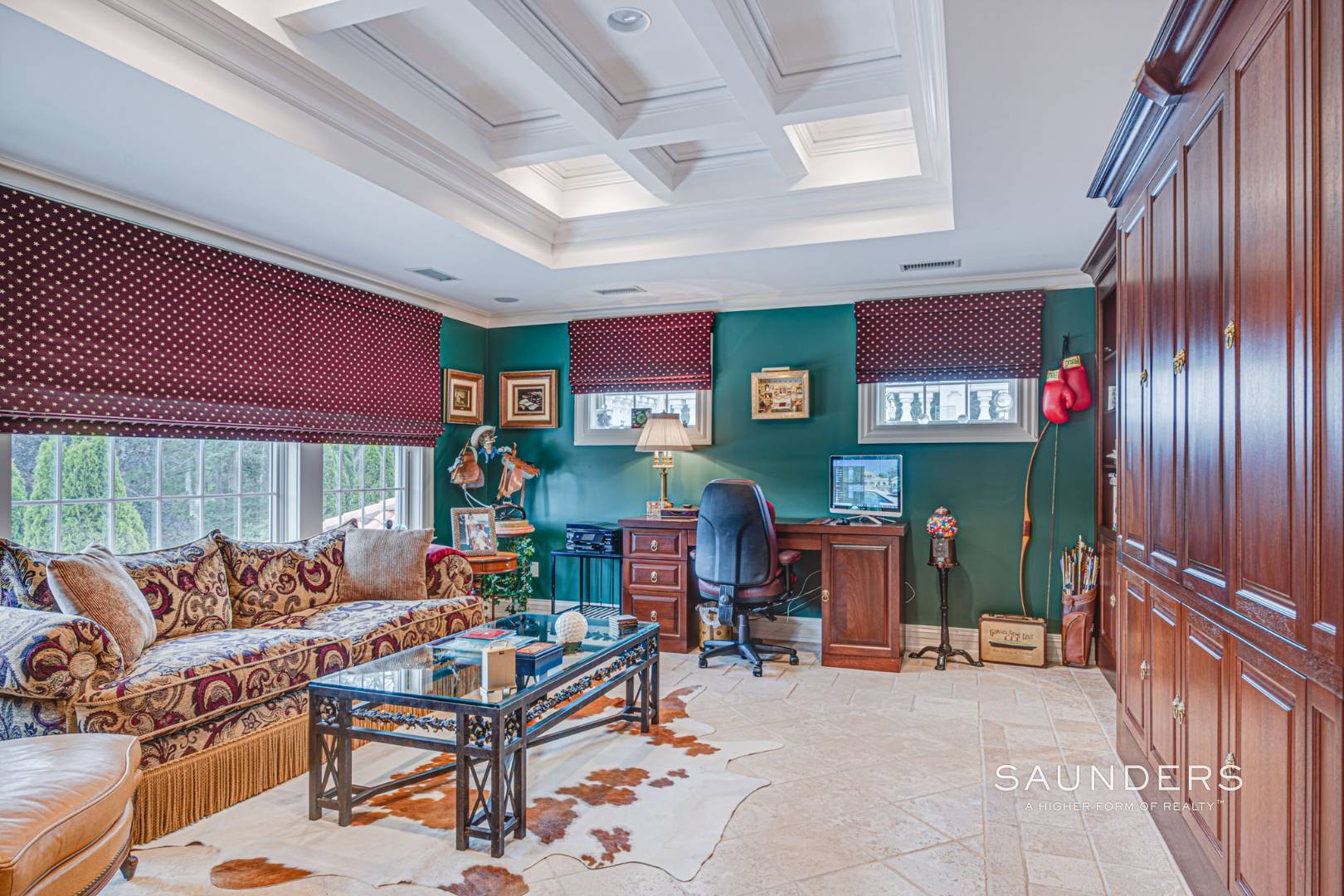 7 Cross Road Remsenburg Southampton Town New York 11960 Single Family