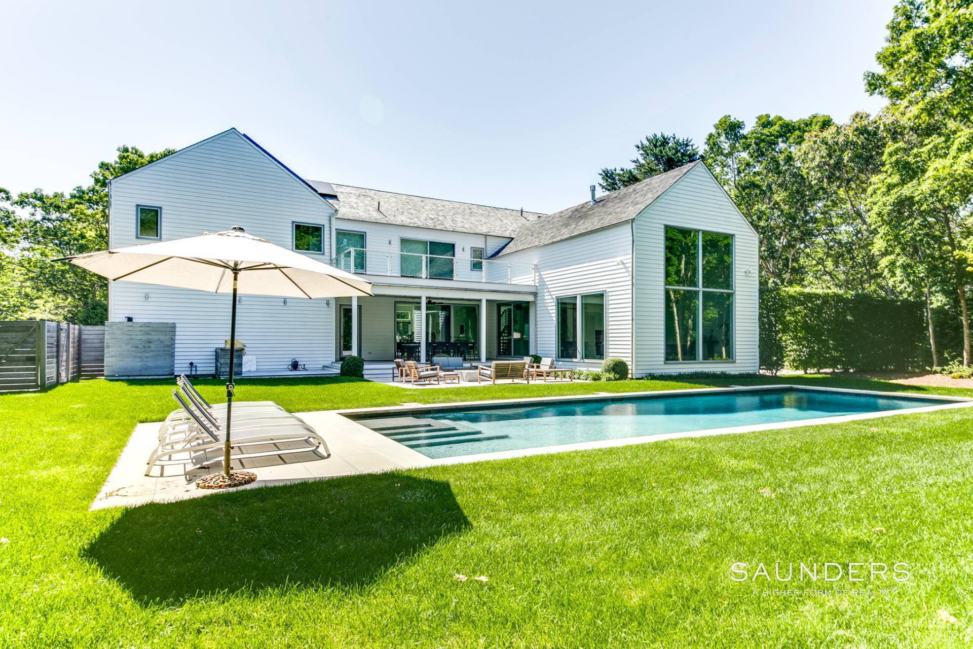 19 Quarty Circle Northwest Woods East Hampton New York 11937